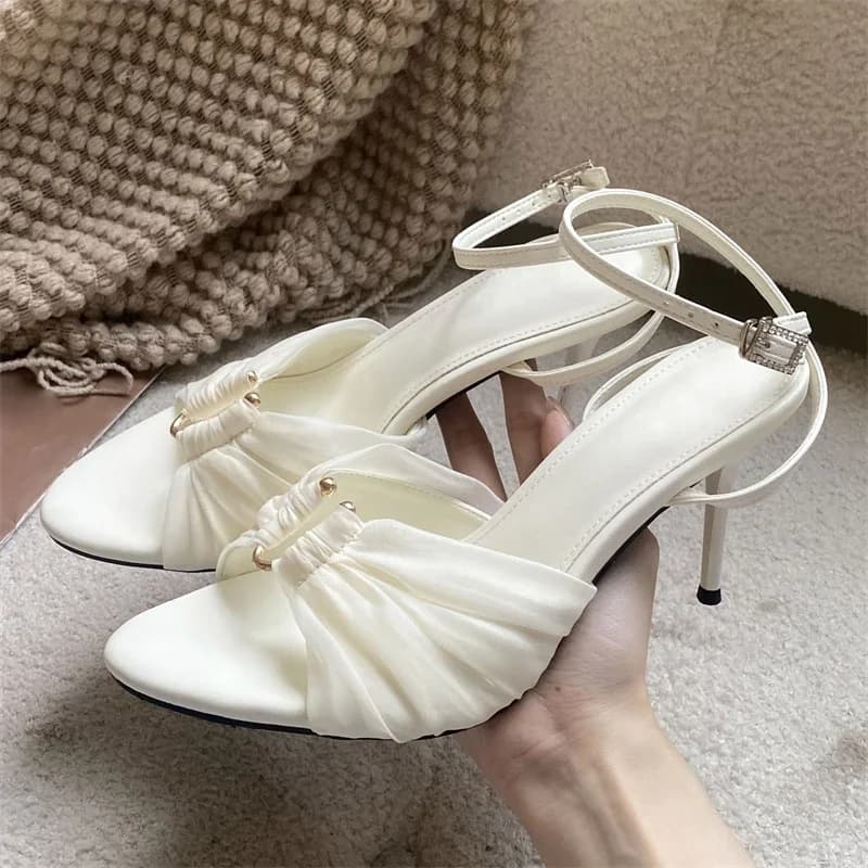 Sandali da donna Eilyken in raso plissettato con cinturino a fibbia, tacco alto e punta aperta, stile street, scarpe da banchetto e da discoteca