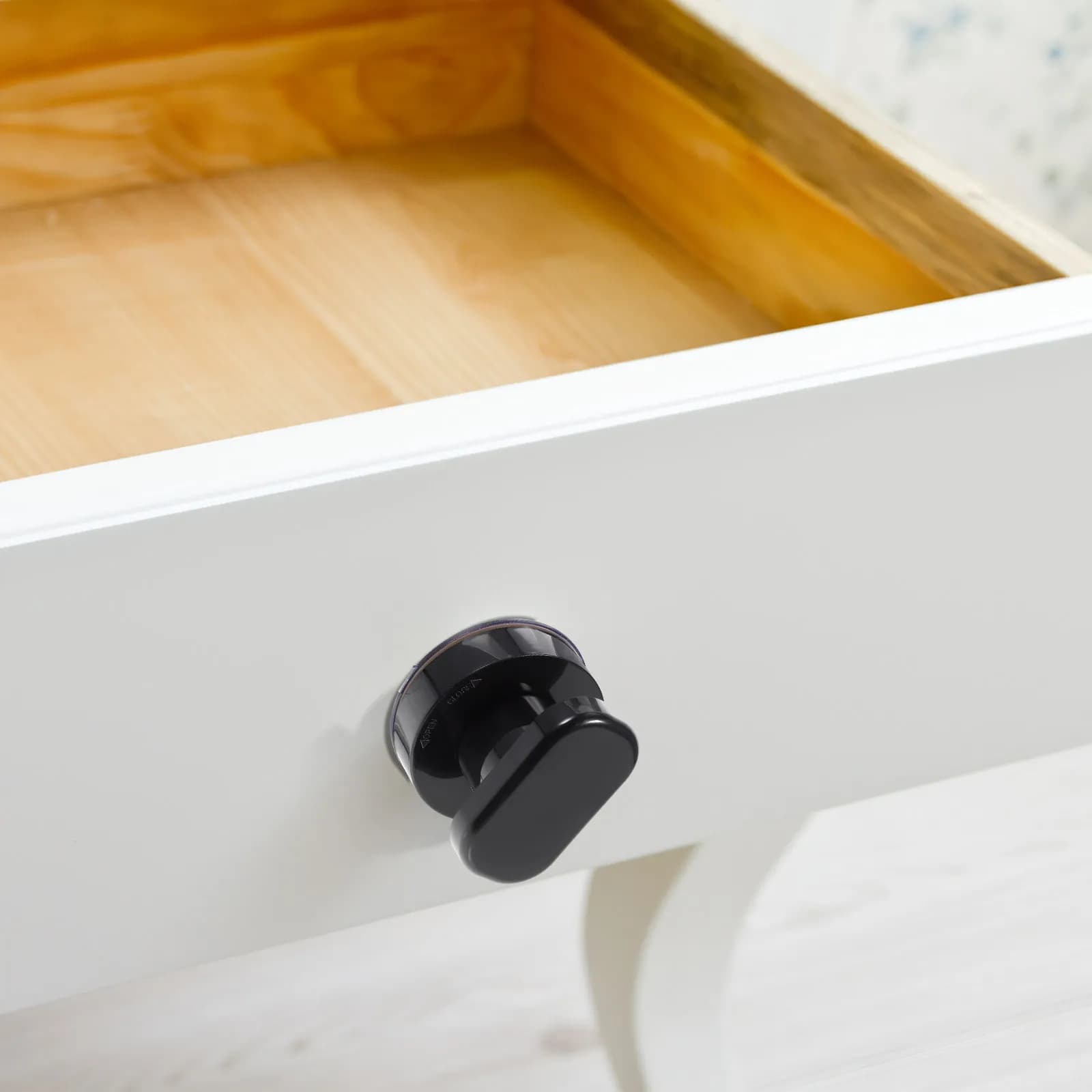 Maniglia Adesiva per Cassetti, Pomello per Ante di Armadi, Guardaroba, Tavoli, Credenze, Finestre, Facile Installazione, Autoadesiva