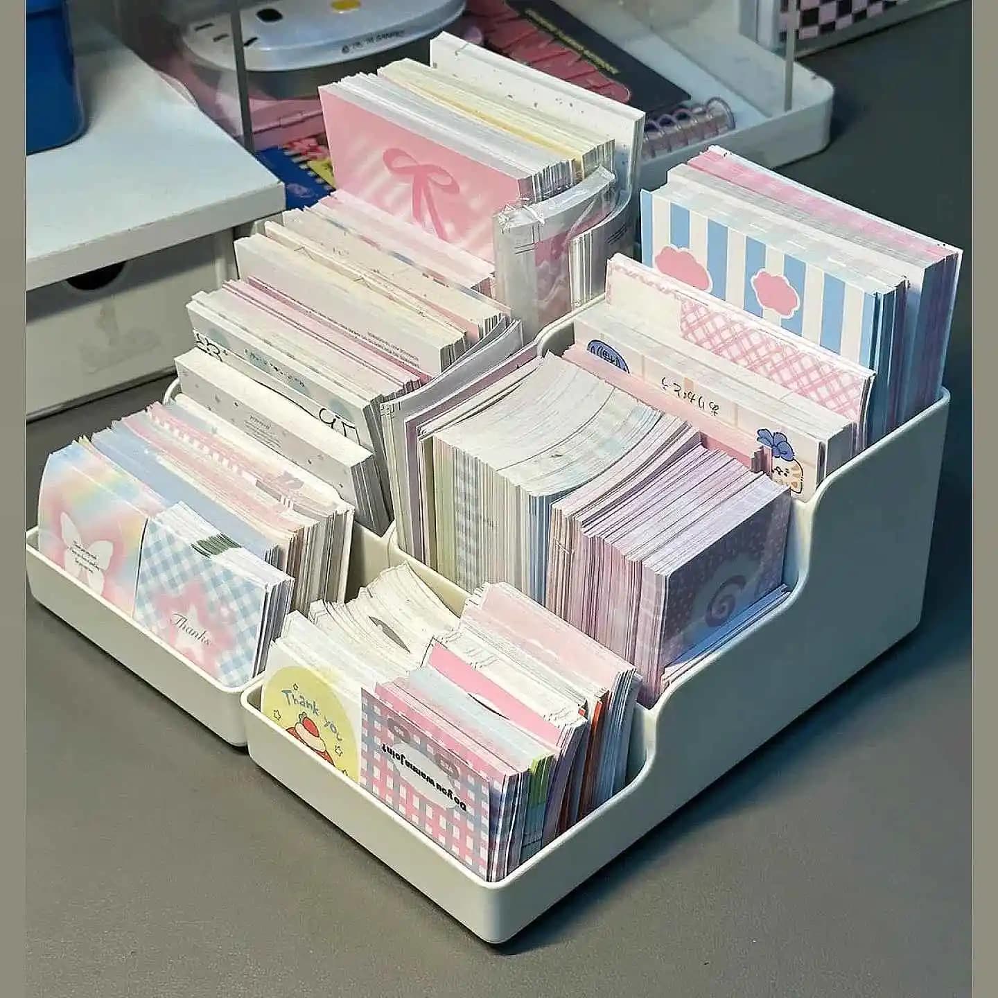Guka Sticky Note Storage Box Display Shelf Student Desktop Stationery Book Organizer Plastic Pure Color Universal Partition C...
