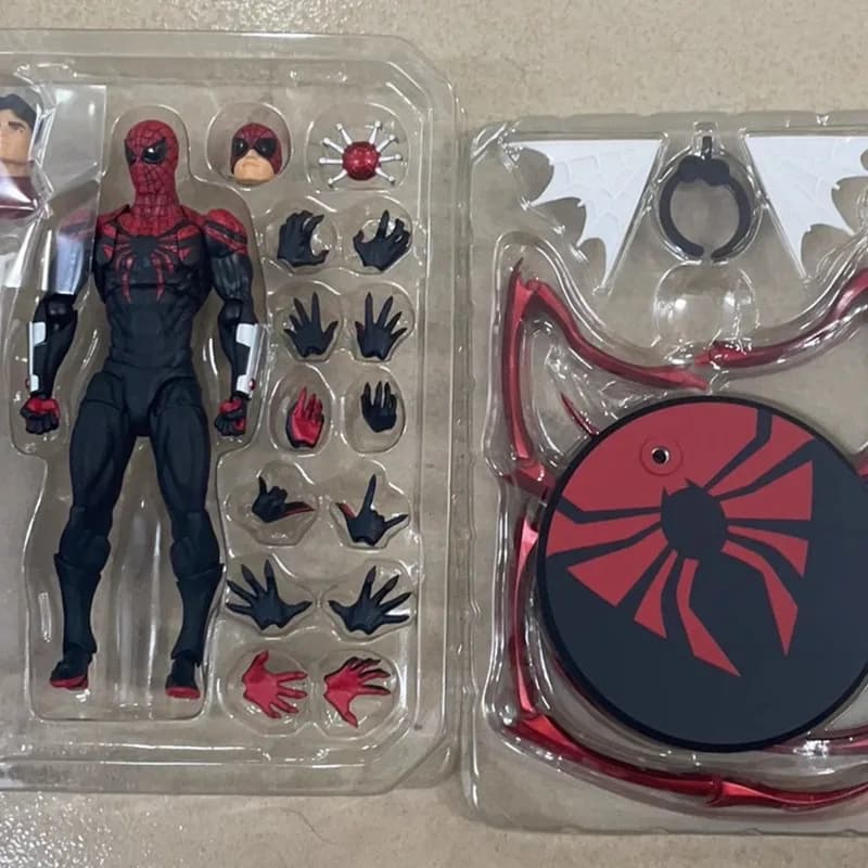 Hot Toys Superior Spider-Man Miles Morales Action Figure Articolata da Collezione con Teste, Mani e Supporto Sostituibili
