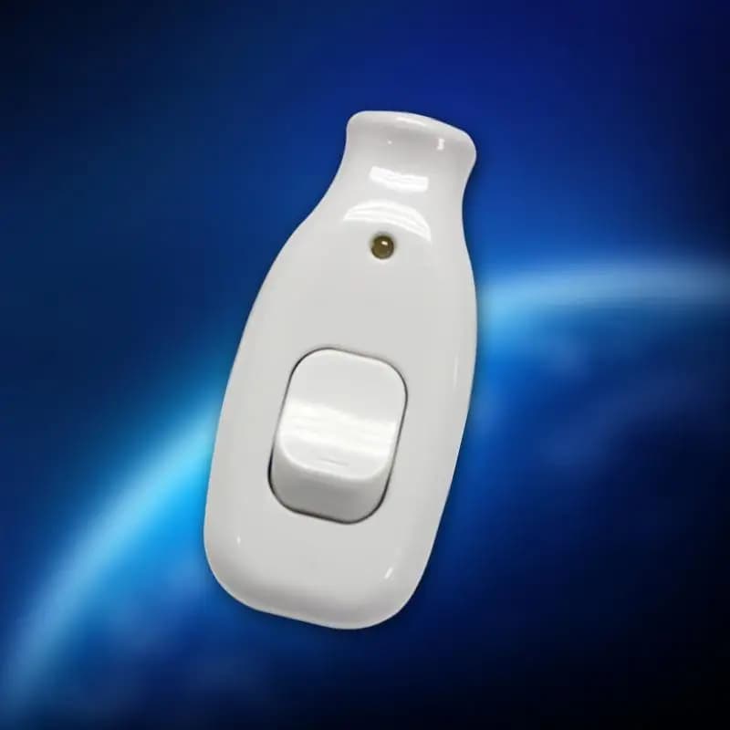 Interruttore Inline Bianco ON/OFF per Cavo Lampada da Scrivania, Illuminazione Domestica, Design Moderno, Facile Installazione per Camera da Letto e Soggiorno
