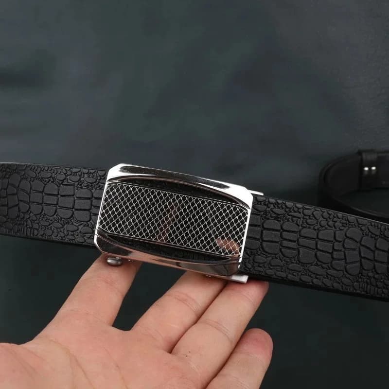 Handmade plaid crocodile patterned men's genuine cow leather belt imported from Italy with top layer cowhide belt made of 304 st