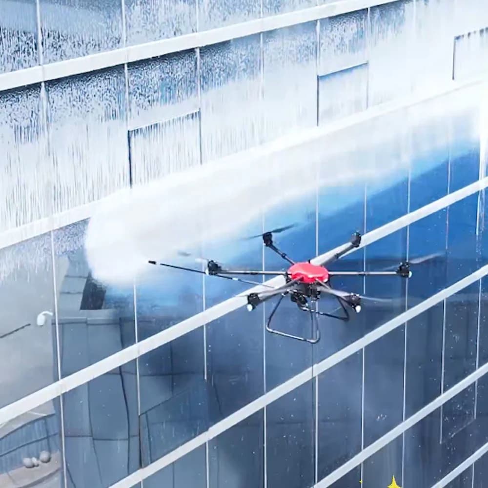 Drone per la pulizia di facciate ad alta pressione | Pulizia Pannelli Solari con Volo GPS | Sistema di Pulizia Tetti per Impieghi Gravosi