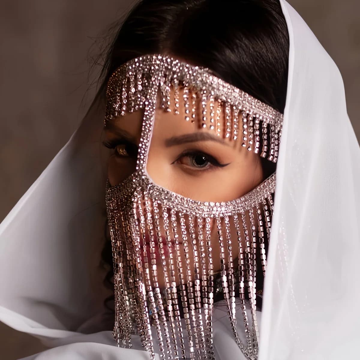 Maschere con velo con nappe Copricapo da donna Catene con strass Maschera per il viso Costume da ballo in maschera Accessori per il viso sexy Gioielli