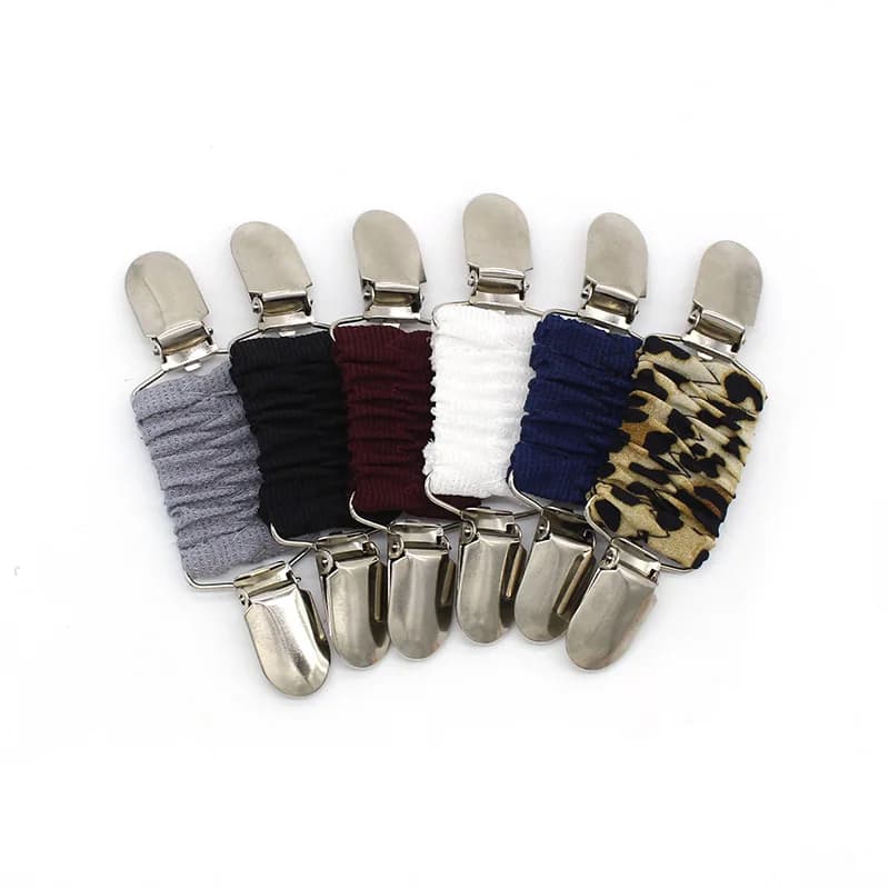 Clip Multiuso per Abbigliamento, Fascia Elastica Regolabile per Vita, Clip Non Dannose, Fermacappotto e Sciarpa