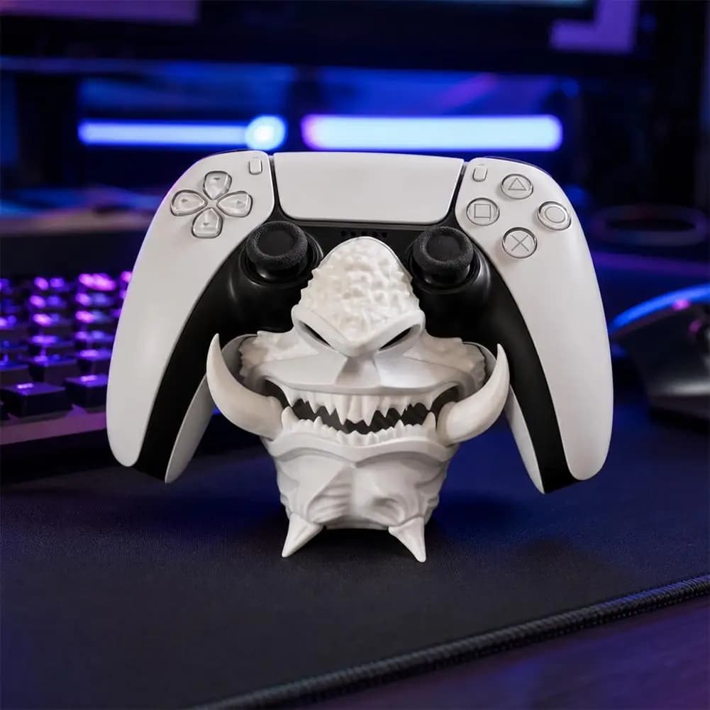 Samurai Oni Mask Controller Holder for PS5 Gamepad 3D Printed Desktop Display Stand Gaming Room Desk Decoration Accessory