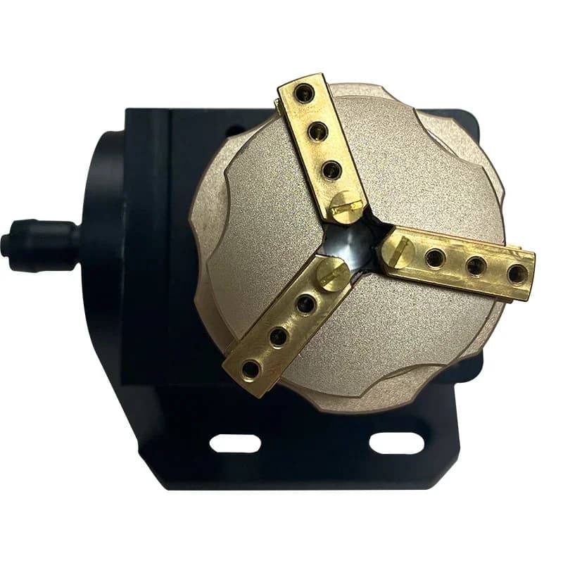Incisione laser a fibra rotativa con piano di lavoro driver per anello diametro 2-65 mm Attacco per marcatura laser rotante con tre mandrini