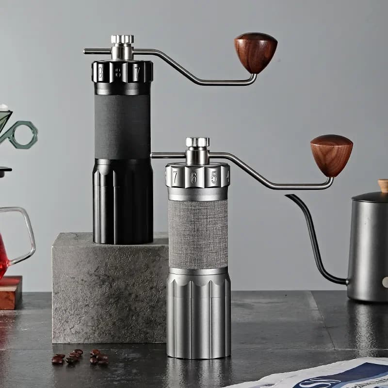 GC60 Manual Coffee Grinder Hand Crank Bean Mill Portable Ten Petal Flower Design Conical Burr Grinding Machine for Home