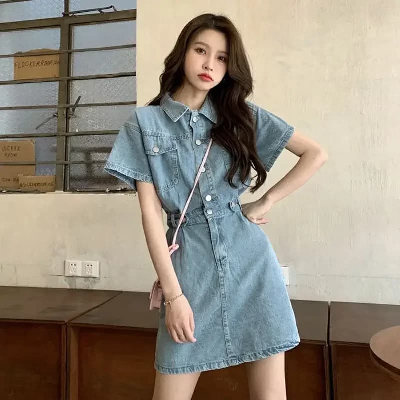 Nuovo dolce abito corto in denim da donna per donna colletto rovesciato monopetto tasche a maniche corte abito coreano Jean in denim a linea