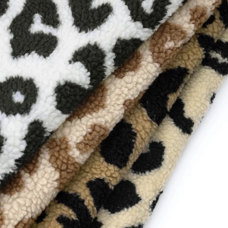 Tessuto di lana di agnello con stampa leopardata addensata per felpe con cappuccio invernali Gilet Biancheria da letto per bambole Cappotti Tessuti fatti a mano per abbigliamento fai da te 0,5 m/1 m/2 m