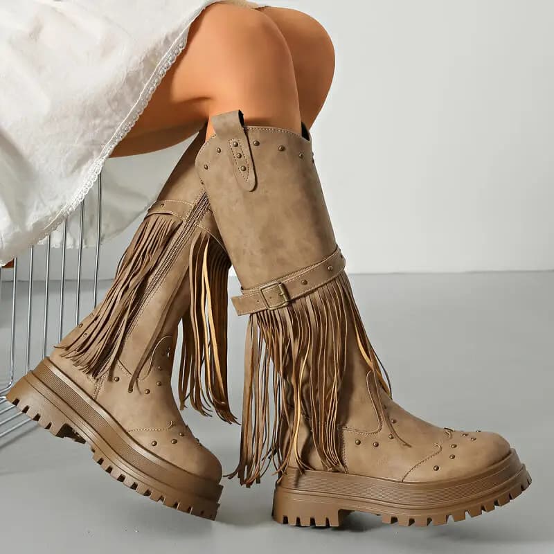 High knee boots in suede leather with vintage tassel Woman 2025 Winter comfort Western cowboy boots with thick background Long women boots with metal rivets