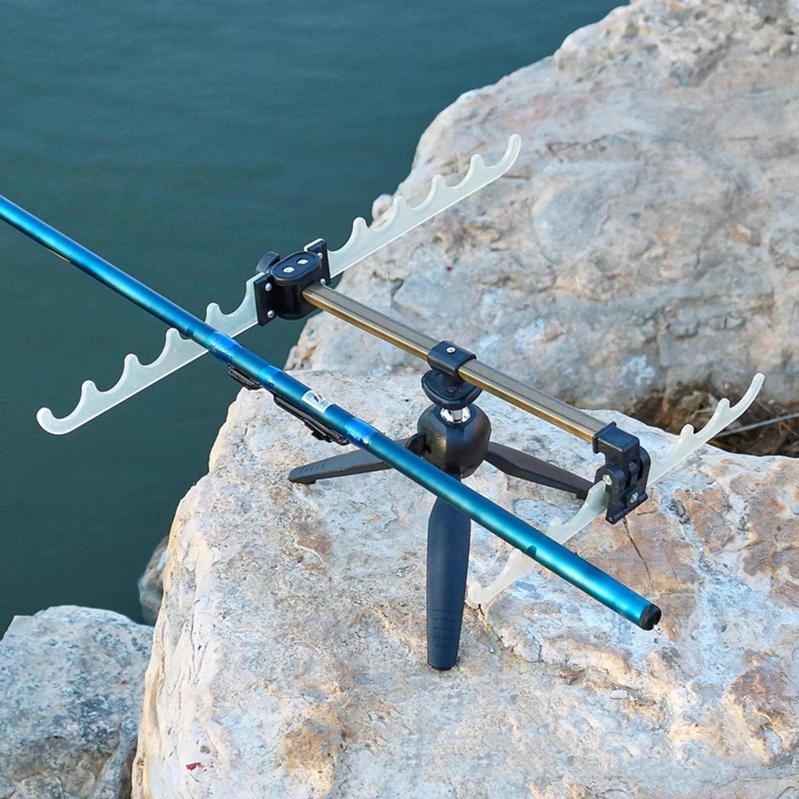Staffa per canna da pesca supporto per treppiede da pesca retrattile leggero portatile supporto per canne da pesca luminoso pieghevole universale