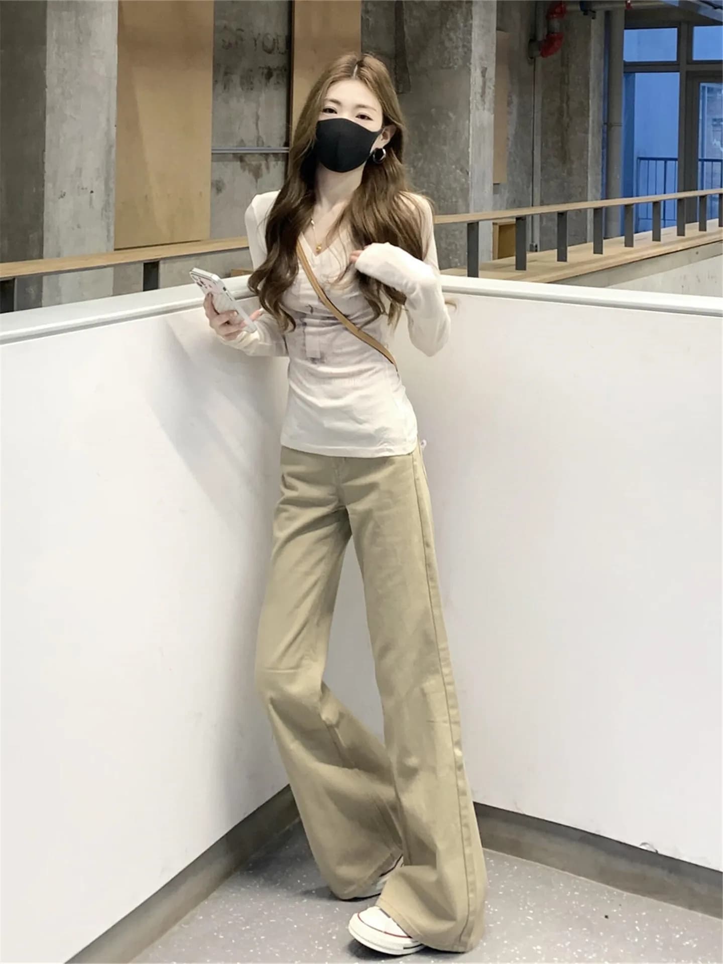 Extended Length Khaki Low Waist Flared Jeans Women's Loose Fit Slimming Floor-Length Denim Pants Spring Commute Style Cotton