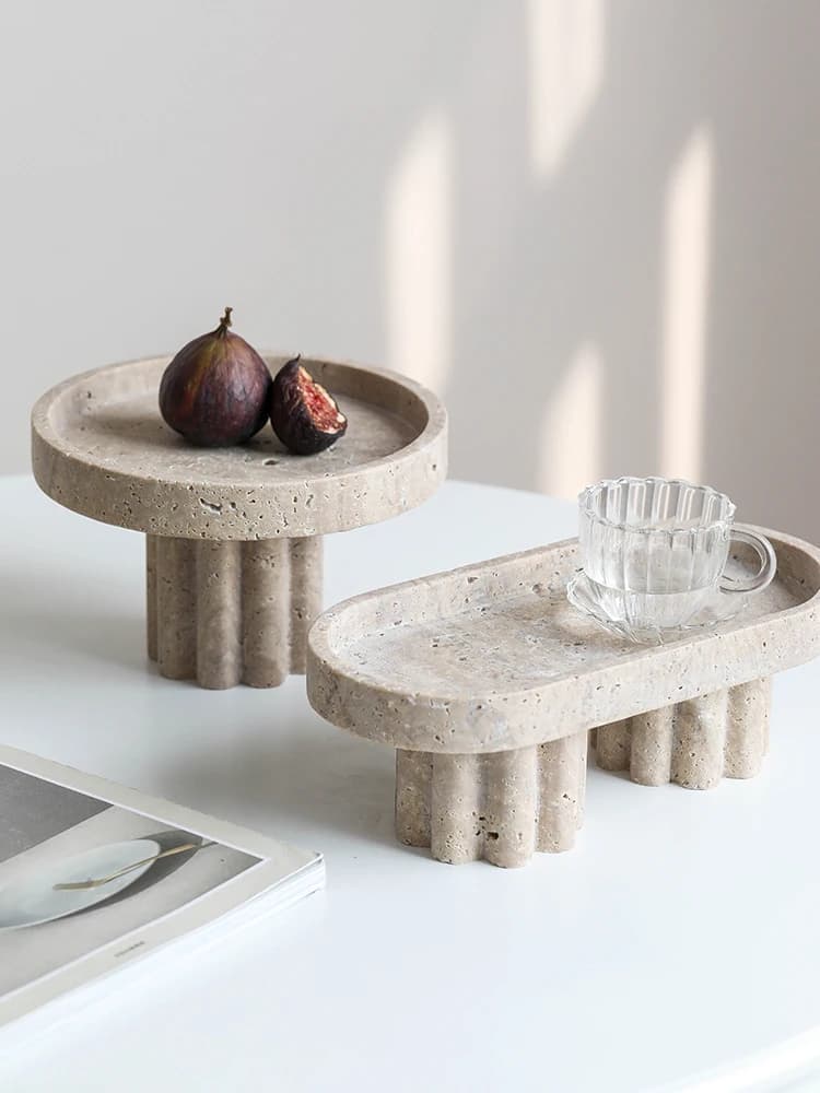 Vassoio da portata in marmo di lusso con gambe, piatto decorativo in travertino per la decorazione del tavolino, vassoio da toeletta in pietra per candele profumate