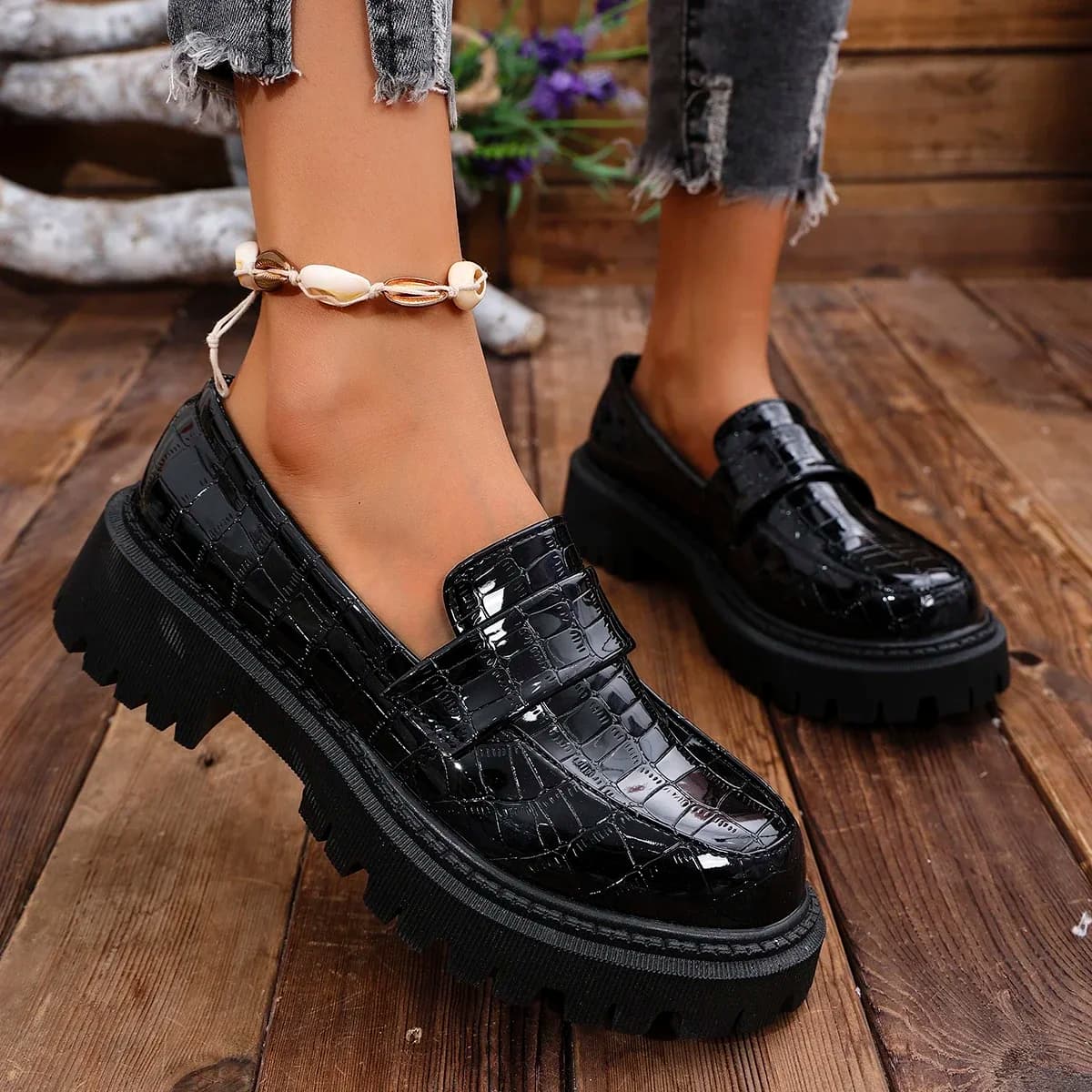 2025 Spring Women's Chunky Platform Loafers Thick Sole Slip On Casual Shoes Woman Fashion Black Patent Leather Jk Uniform Shoes