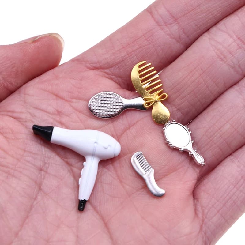 Modellini Realistici di Strumenti per Parrucchieri: Pettine Compatto, Specchio, Asciugacapelli - Design Durevole per Decorazioni Interne di Case delle Bambole 1/12