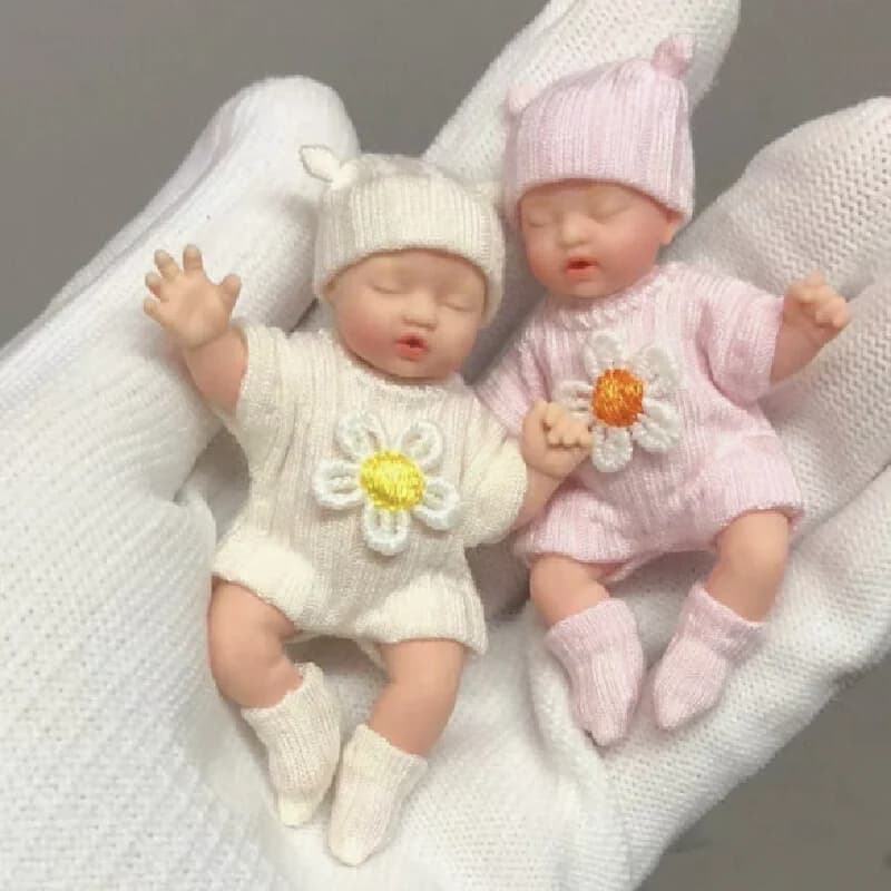 Zuru Mysterious Box Baby Ball Accessorie Doll Clothing Miniverse Brands Blind Box Mini Baby Ball Only Doll Clothing Handmad Gift