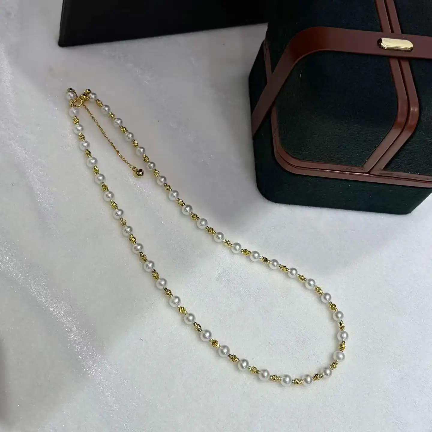 Collana Girocollo con Perle d'Acqua Dolce Certificate 4-5mm, Cielo Stellato, Perle Naturali Rotonde in Argento 925, Gioielli Raffinati da Donna