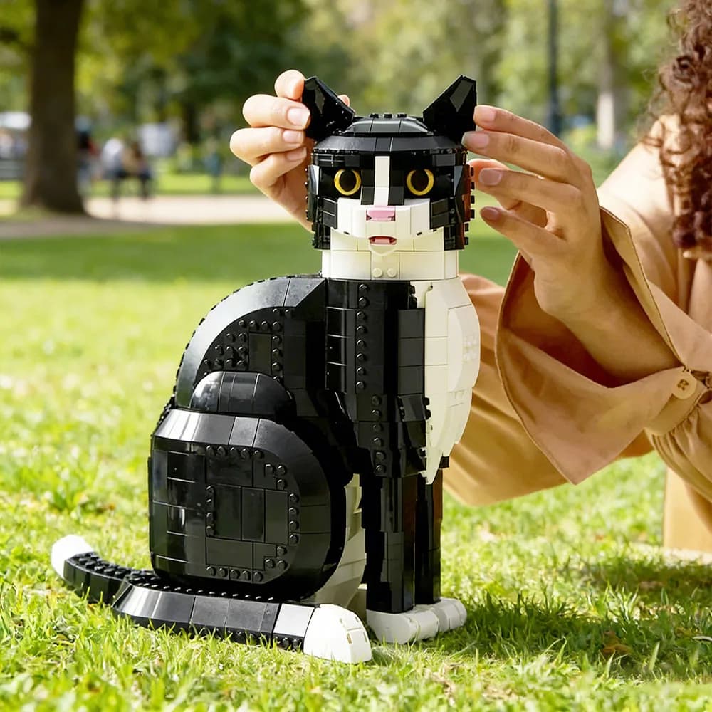 MOC 1710 pz. Ideas Gatto Cartone Animato Carino Gatto in Smoking Blocchi da Costruzione Modello Puzzle da Assemblare Regali per Compleanno Natale Feste