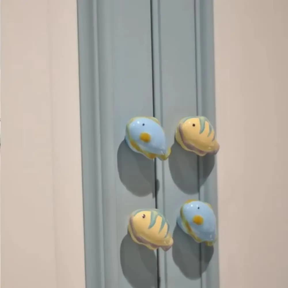 Maniglia per mobile a forma di animale in ceramica, design simpatico, con viti, per cassetti e mobili