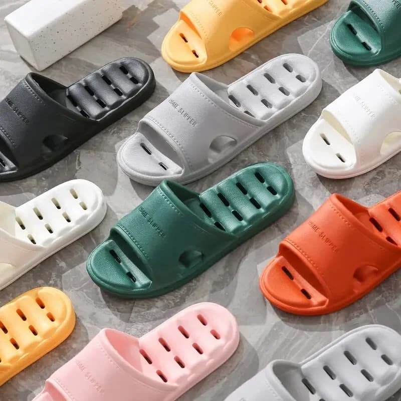 Unisex slippers in EVA Anti-slip with Soft Sole, Showers for Men and Women, Home Slippers with Fast Drying Holes