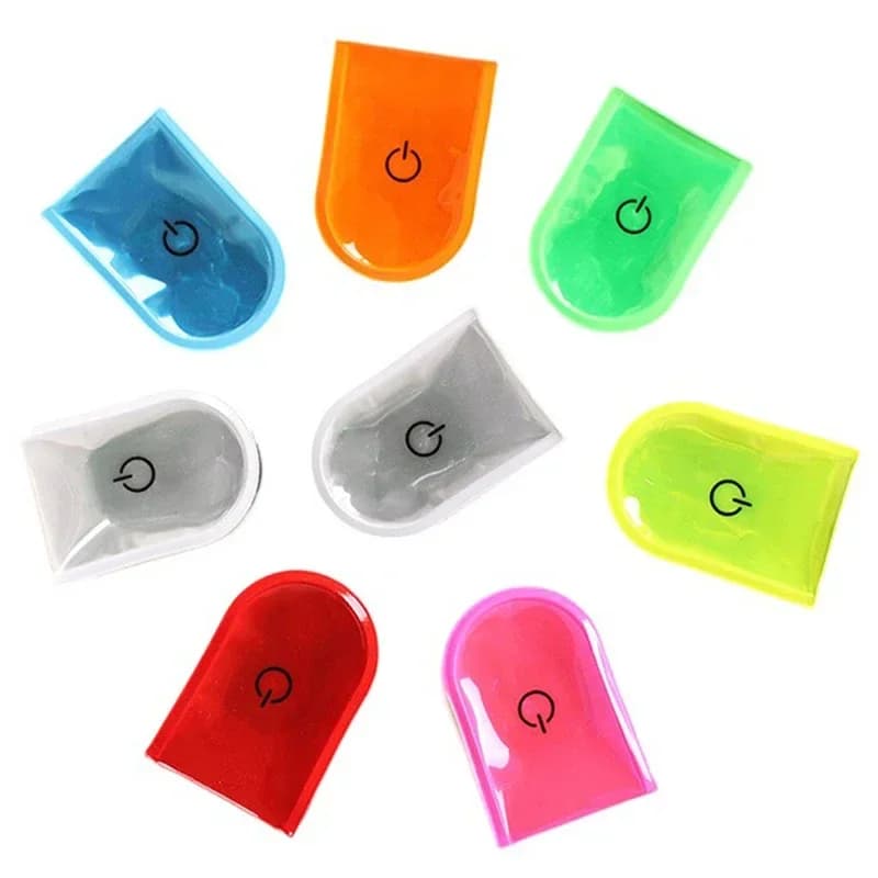 1Pc sport all'aria aperta luce di sicurezza a LED Clip magnetica riflettente su riflettore stroboscopico Clip di avvertimento scarpe da corsa notturne lampada da collare