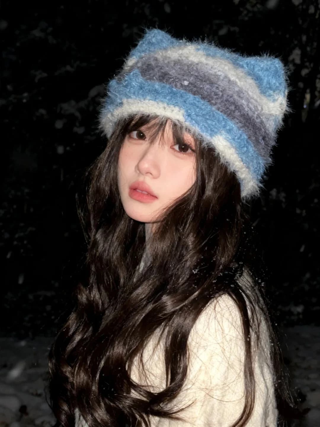 Kit Materiale Fai-da-te per Uncinetto Fatto a Mano, Cappello con Paraorecchie per Clima Freddo, Regalo per il Tempo Libero, Marca TONGCHEN, Inverno 2025, Altri Materiali