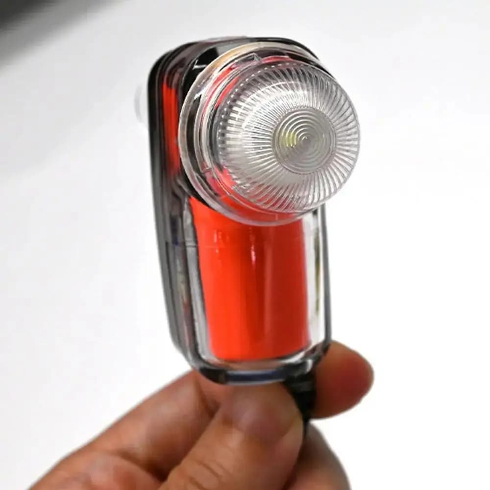 Giubbotto di salvataggio al litio leggero salvavita sopravvivenza intermedia acqua di mare luce autilluminante emergenza di salvataggio a lungo raggio