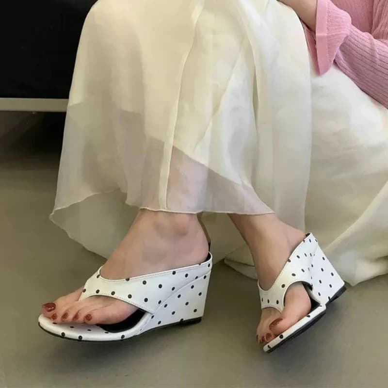 Sandali con zeppa da donna, infradito con tacco alto, ciabatte estive casual, infradito eleganti, nuove scarpe da passeggio 2026