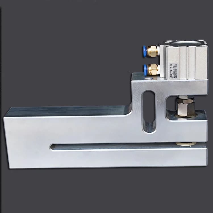 Pneumatic Drilling Machine for Plastic Bags Production, 8 Size Plastic Bag Punching Machine