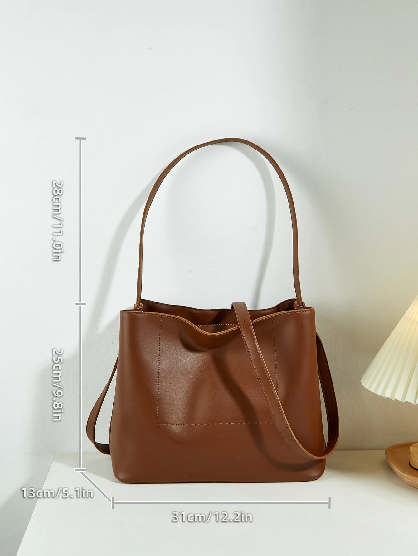 New Retro Handbag, Autumn and Winter New Women's Bag, Simple Large-Capacity Tote Shoulder Bag, Versatile Crossbody Bag, Trendy Commuter Bag