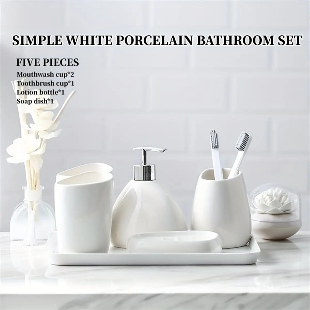(SPOR) Set di 5 Accessori Moderni in Ceramica per Bagno con Dispenser a Pompa, Bicchiere, Portaspazzolino e Portasapone
