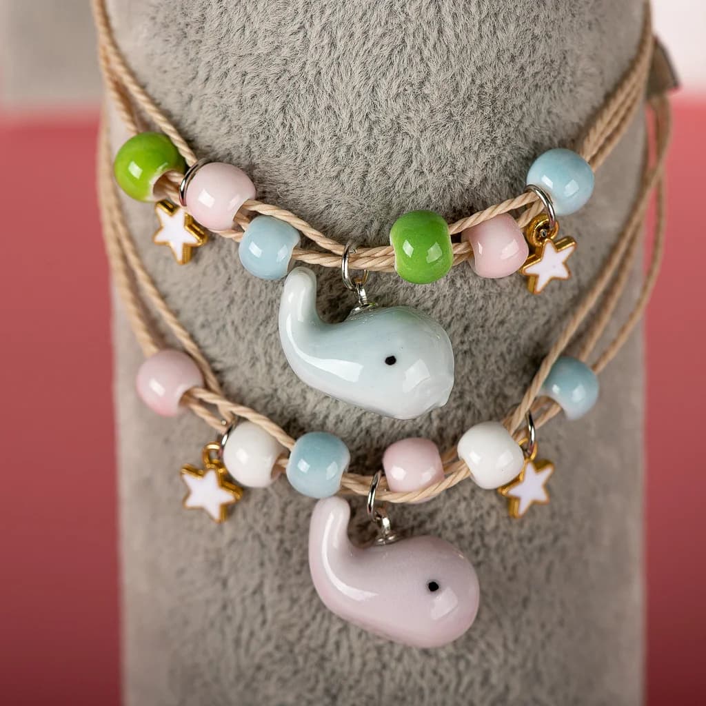 Commercio all'ingrosso di gioielli di moda con braccialetto di perline con ciondolo a forma di piccola balena in ceramica animale marino carino # 82616