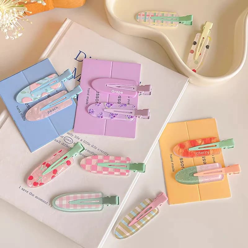 2pcs Candy Color Fruit Cartoon Hair Clips Seamless Duckbill Clips for Girls Cute Sweet Side Clips Hair Bangs Fashion Hair Acc