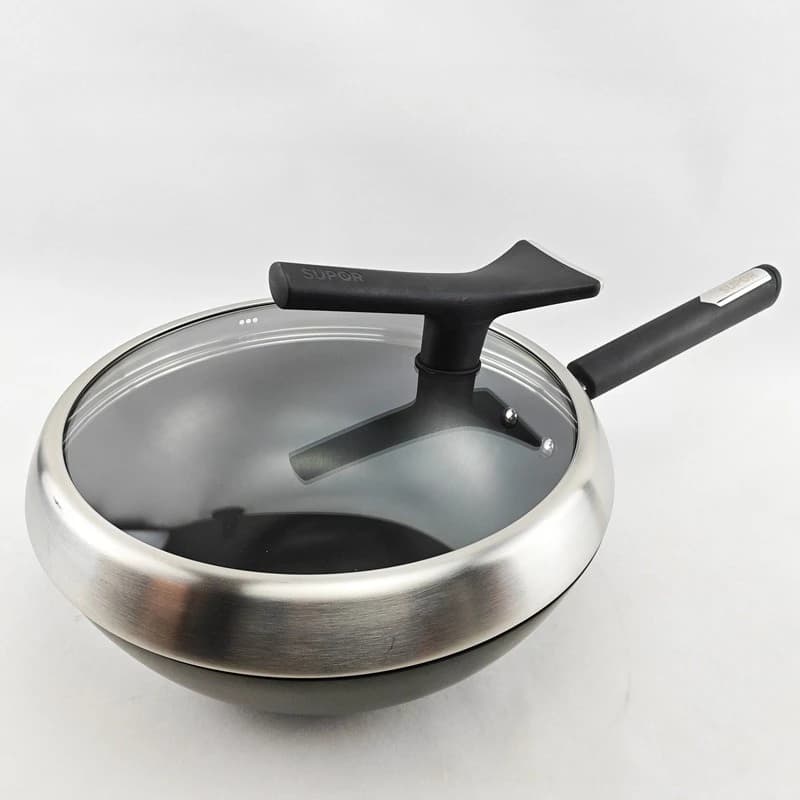 True Rust Proof Cast Iron Wok Home No Coating Traditional Iron Frying Pan Sturdy Durable Scratch Resistant for Kitchen Chef