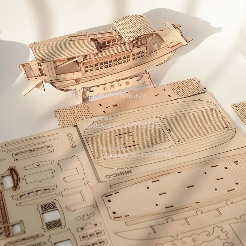 Modellino in Legno della Barca Rossa di South Lake, Ornamento Navale Assemblato a Mano, Regalo Educativo Scientifico Popolare