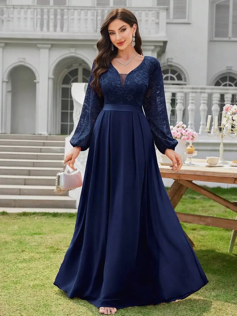 Elegante Abito Lungo in Chiffon Blu con Pizzo Floreale, Scollo a V Profondo, Maniche a Lanterna, Vita Alta e Orlo Fluido per Serate Formali
