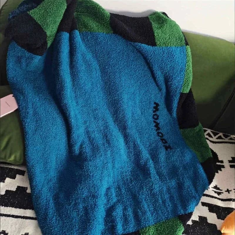 Coperta in mezza flanella ispessita su due lati Copridivano accogliente e delicato sulla pelle per tutte le stagioni Coperte per asciugamani per ufficio camera da letto