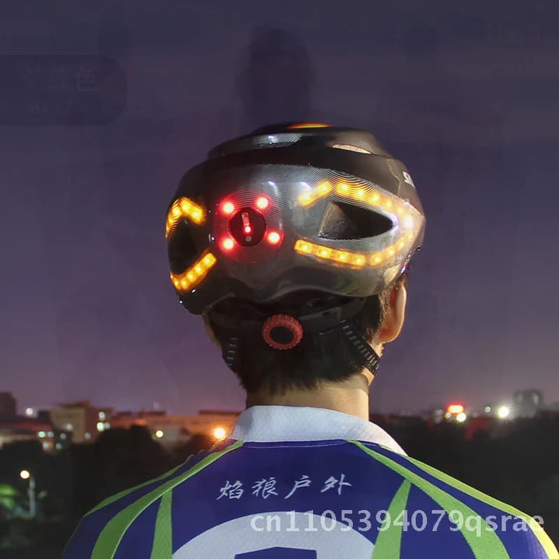 Electric scooter and bicycle helmet Smart Steering unisex black size unique with integrated light on road and mountain bike
