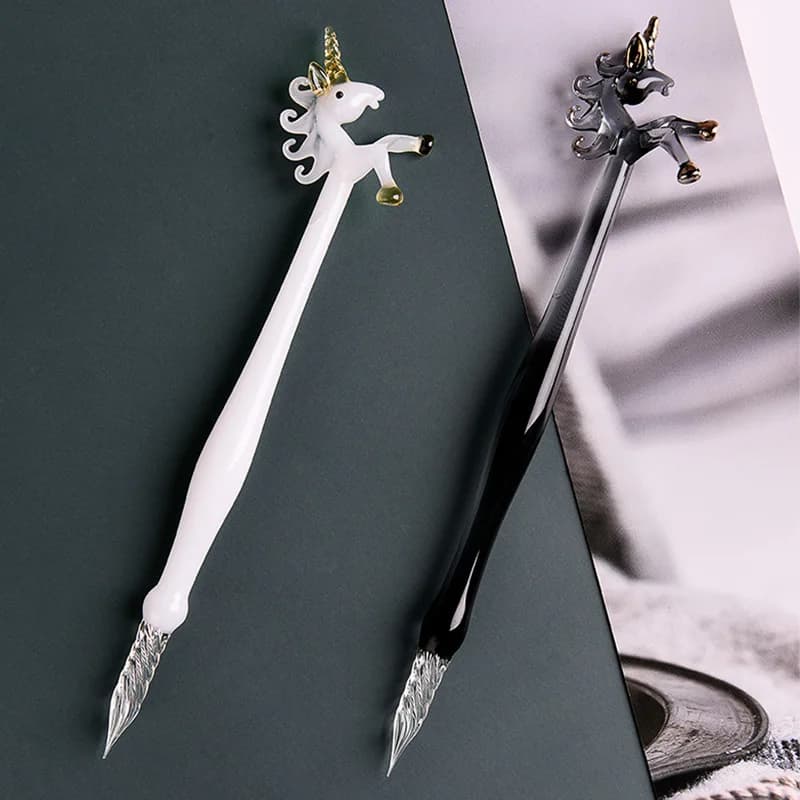 Creative Unicorn Handmade Glass Dip Pen Set Crystal Couples Penholder Calligraphy Fountain Signature Pens Cute Gift Filling Ink