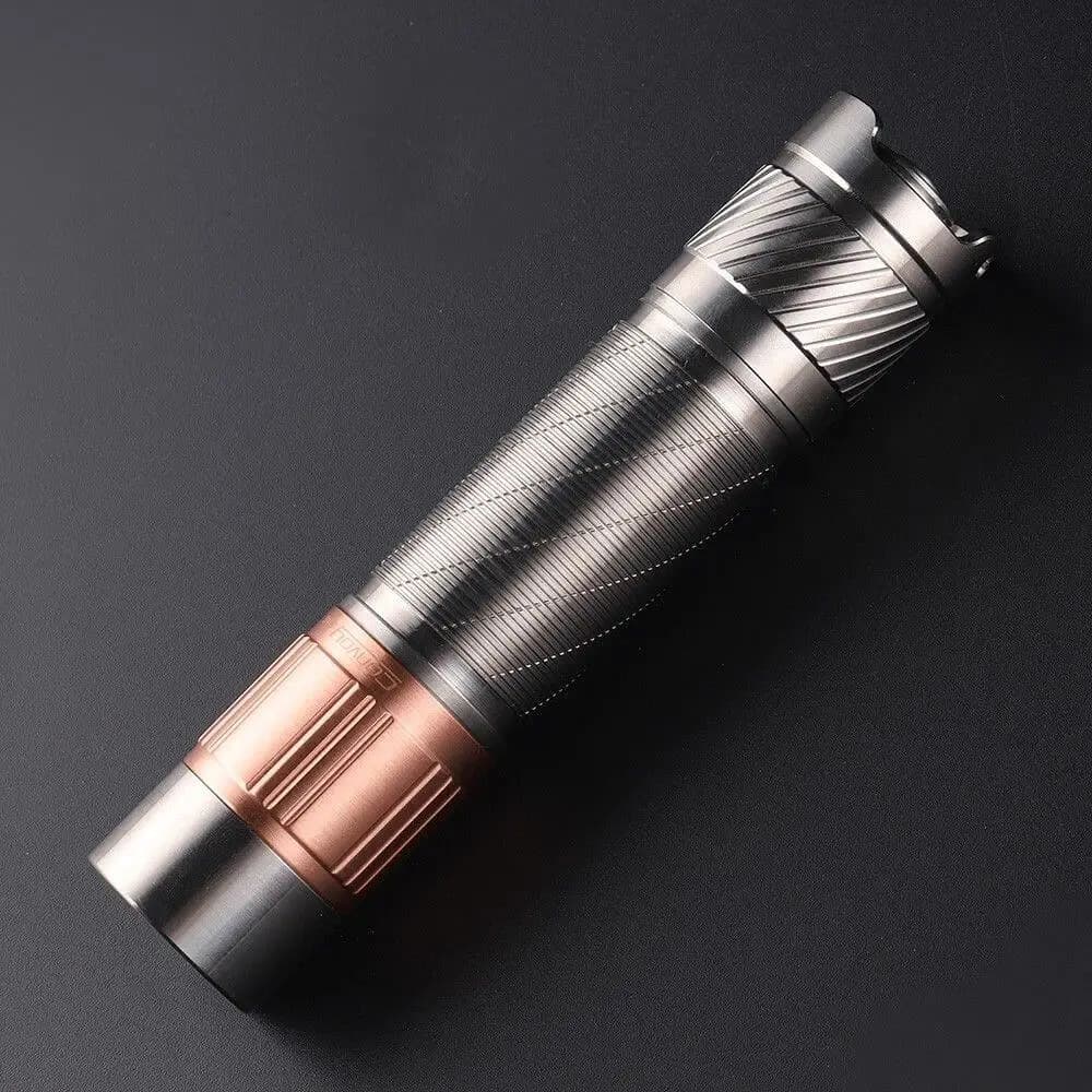 Convoy S21G torch with copper head XHP50.3 21700