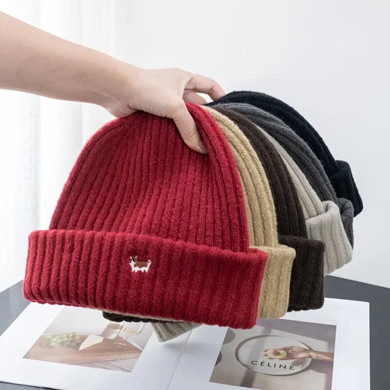 Cappello lavorato a maglia con ricamo Corgi cartoon unisex, sembra caldo e versatile, stile coreano, protezione per le orecchie, berretto freddo, cappelli per maschera per moto
