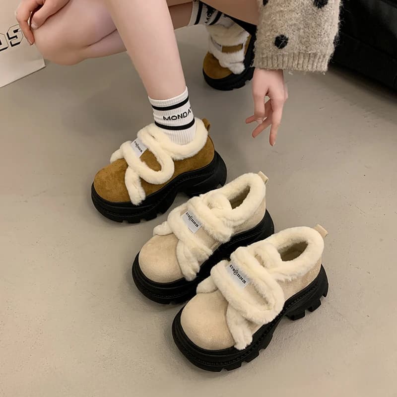 Women's Platform and Velvet 2025 winter new snow boots moccasins thickened cotton shoes