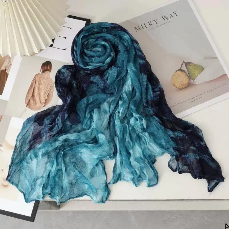 Nuova sciarpa tinta in cravatta sfumata Autunno Inverno Retro Scialle lungo a pieghe da donna sottile Decorazione versatile Scialle elegante da donna Hijab