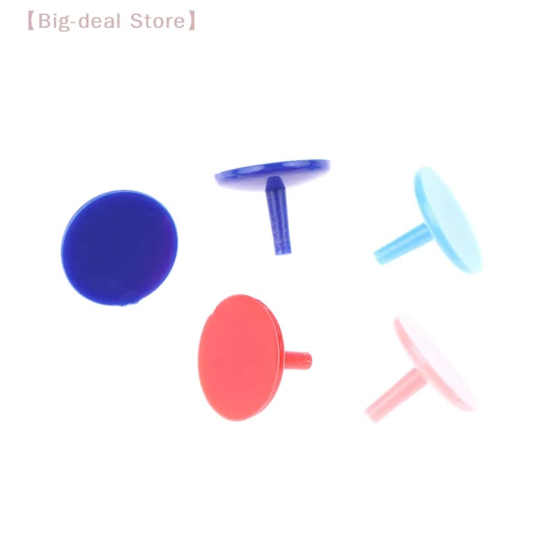 【M】50 Pezzi/Confezione Marcatori per Palline da Golf Portatili Rotondi in Plastica Piatta, Marcatori di Posizione per Palline da Golf, Colore Casuale, Accessori da Golf