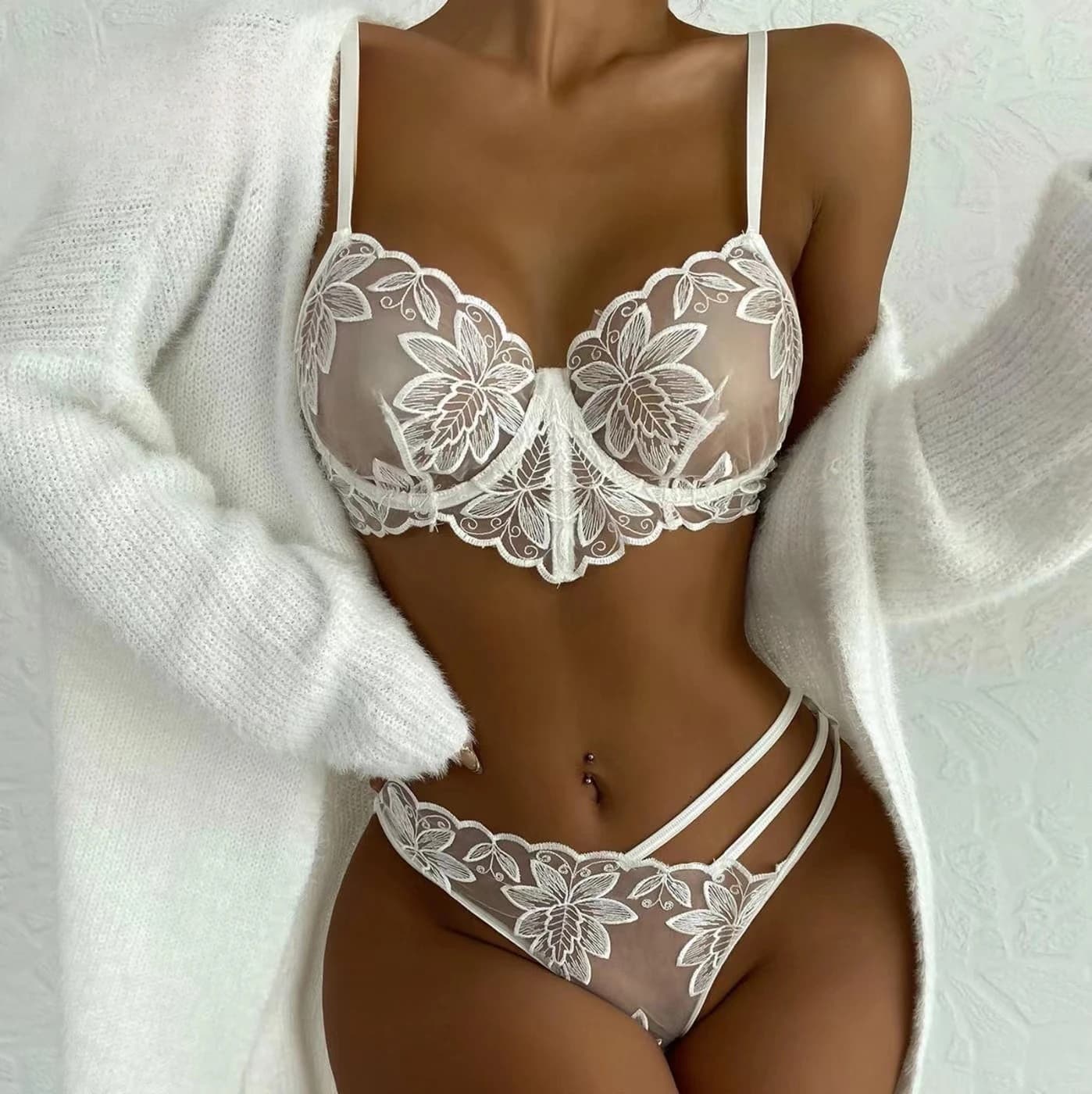 Set di biancheria intima da donna Intimo sexy trasparente Taglie forti Esotico Victoria Strap-progettato Breve maglia da ricamo da donna Carino caldo