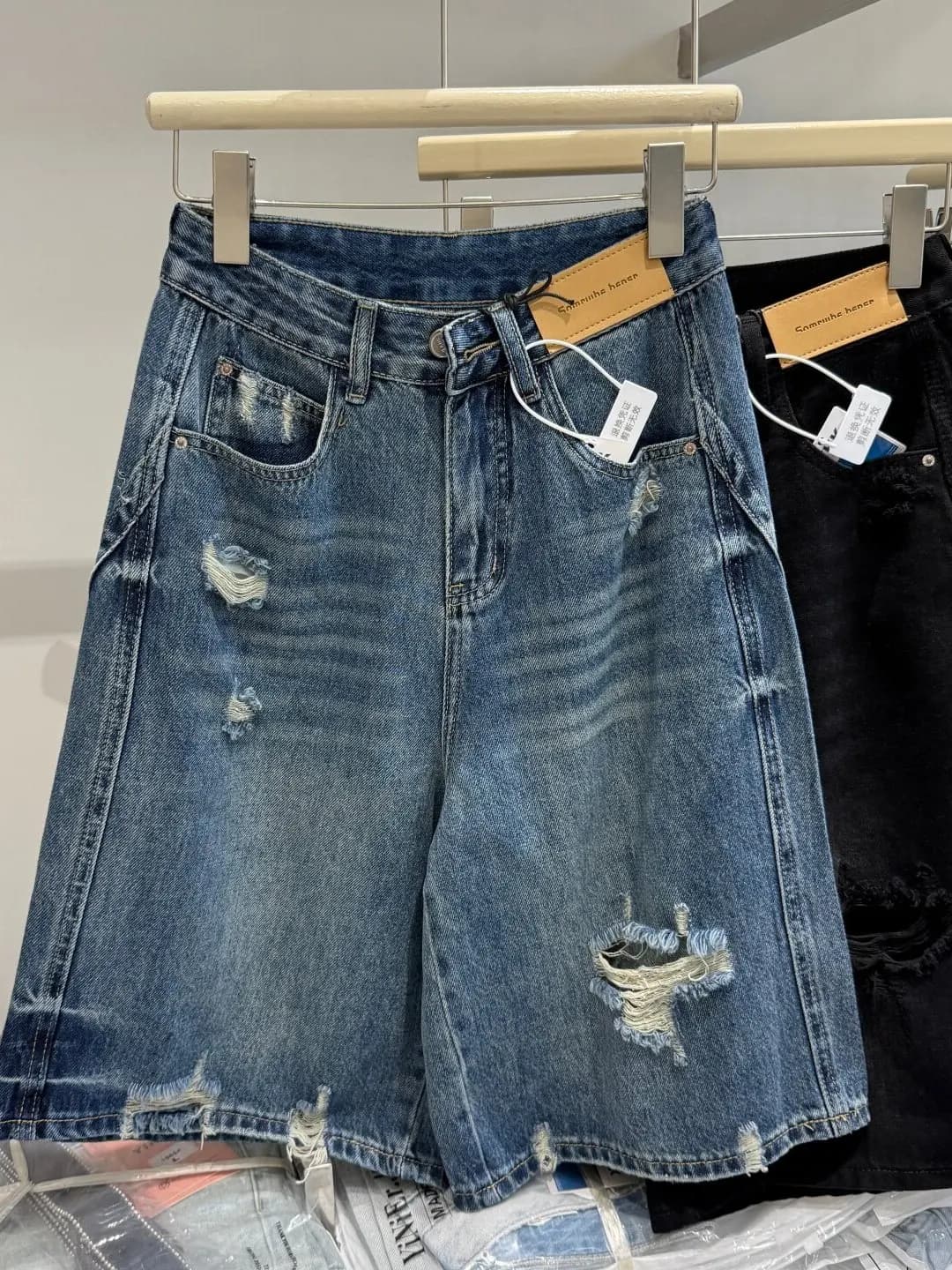Summer New High Waist Loose Wide Leg Five-Quarter Denim Jeans Women's Slimming Concealing Drapey Straight Cut Casual Jeans