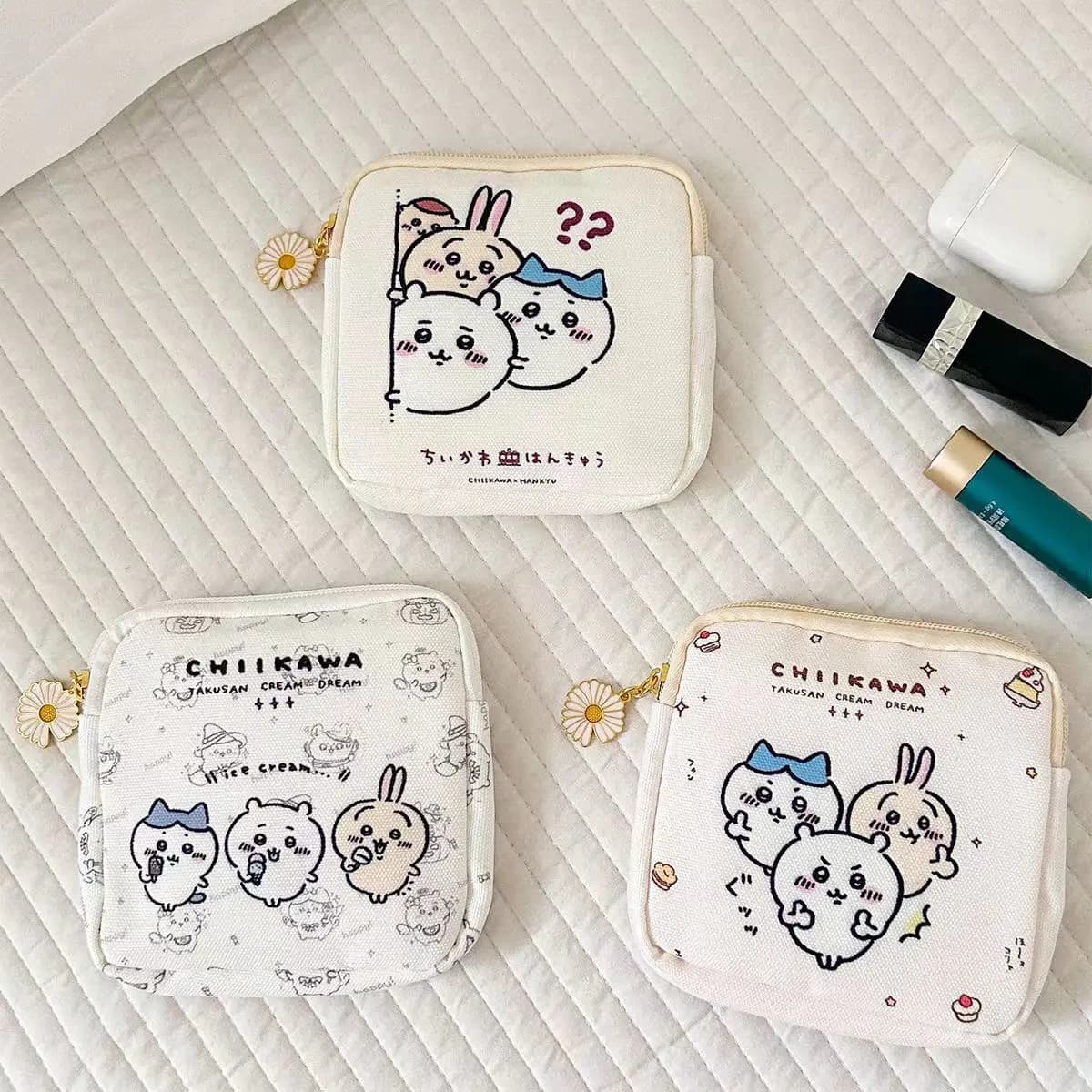 New Chiikawa girls portable sanitary napkin large-capacity storage bag for students - cute canvas bag for storing small items