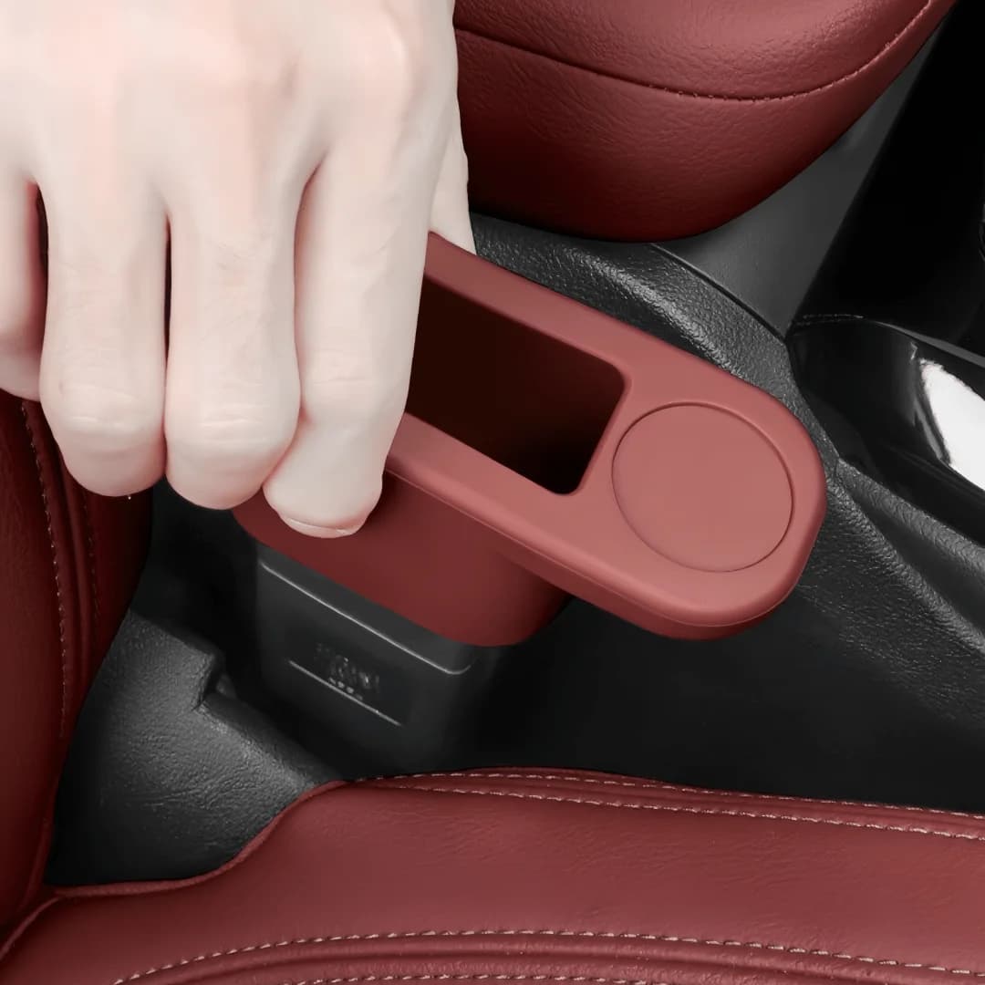 1-Piece Safety Belt Socket Protective Cover Universal Car Seat Belt Plug Base Protective Cover Seat Latch Anti-Collision Anti-Slip Cover Fastener