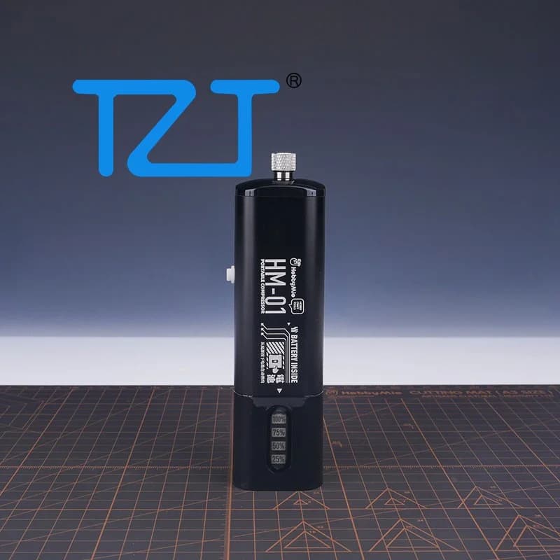 TZT HOBBY-MIO Nero/Rosso HM-01 Compressore portatile Batteria sostituibile Pompa d'aria di ricarica leggera Collegamento a 4 valvole Alimentazione d'aria
